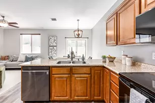 6915 S Village Bend Ln, Midvale, UT 84047 - Photo 10