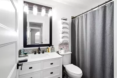 4728 W 800 N, West Point, UT 84015 - Photo 16