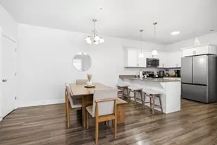 13525 S Poole Dr, Riverton, UT 84096 - Photo 4