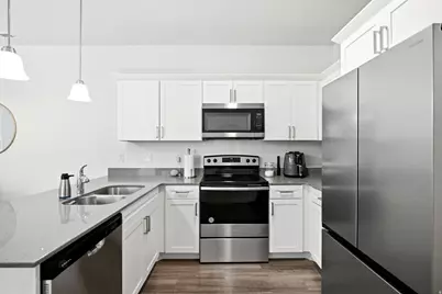 13525 S Poole Dr #B203, Riverton, UT 84096 - Photo 6
