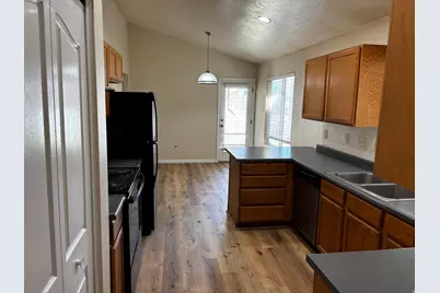 12457 S Iron Sight Way W, Herriman, UT 84096 - Photo 4