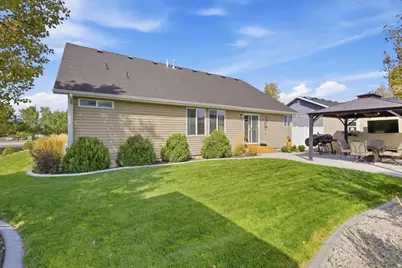 224 E Tate Ct, Grantsville, UT 84029 - Photo 34