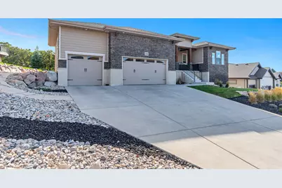 15188 S Tall Woods Dr, Draper, UT 84020 - Photo 2