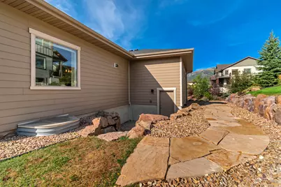 15188 S Tall Woods Dr, Draper, UT 84020 - Photo 48