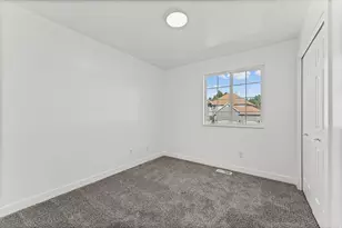 12202 Jonathan View Ln, Draper, UT 84020 - Photo 16