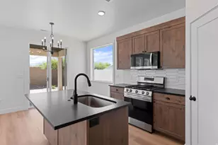 355 W Rosie Loop, Cedar City, UT 84721 - Photo 14