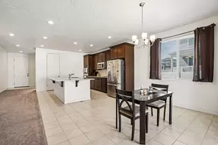 746 W Gladiolus Cir, Saratoga Springs, UT 84045 - Photo 8