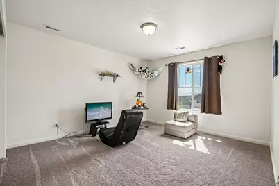 746 W Gladiolus Cir, Saratoga Springs, UT 84045 - Photo 24
