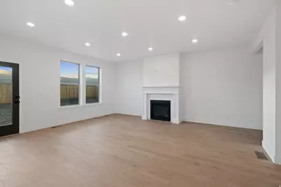 11594 S Markfield Way W #1-101, South Jordan, UT 84009 - Photo 14