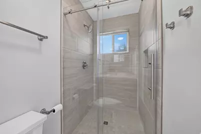 7320 S Chris Ln, Cottonwood Heights, UT 84121 - Photo 24