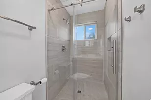 7320 S Chris Ln, Cottonwood Heights, UT 84121 - Photo 24