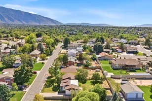 7320 S Chris Ln, Cottonwood Heights, UT 84121 - Photo 38