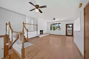 7320 S Chris Ln, Cottonwood Heights, UT 84121 - Photo 6