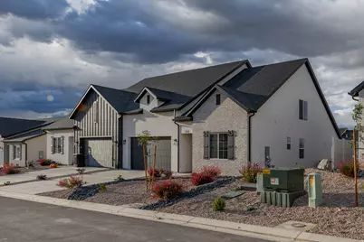 344 W Rosie Loop, Cedar City, UT 84721 - Photo 2
