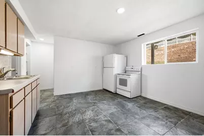 791 E 650 S, Centerville, UT 84014 - Photo 24