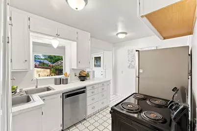 1418 S Utahna Dr, Salt Lake City, UT 84104 - Photo 12
