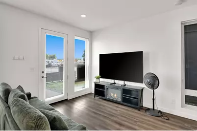 1014 W 1700 S #103, Salt Lake City, UT 84104 - Photo 8