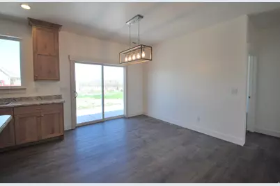 185 E Center, Lewiston, UT 84320 - Photo 8