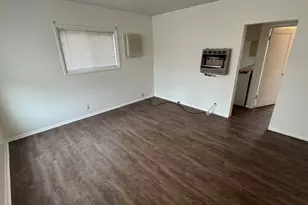8775 S 40 E, Sandy, UT 84070 - Photo 18