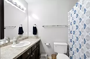 5220 S 2100 W, Roy, UT 84067 - Photo 12