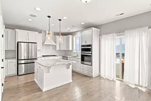 3256 S Iron Hl Cir, Saratoga Springs, UT 84045 - Photo 12