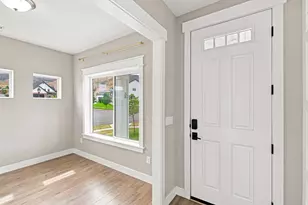 3256 S Iron Hl Cir, Saratoga Springs, UT 84045 - Photo 6