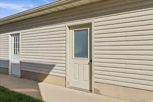 7458 S 1550 E, South Weber, UT 84405 - Photo 26