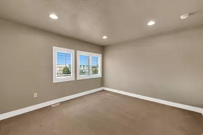 4268 S Main St, Murray, UT 84107 - Photo 28