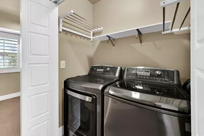 4268 S Main St, Murray, UT 84107 - Photo 16