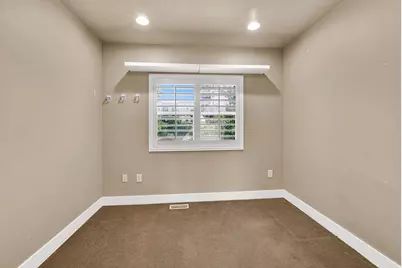 4268 S Main St, Murray, UT 84107 - Photo 18