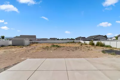 130 E 300 N, Centerfield, UT 84622 - Photo 18