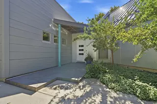 498 E 300 S, Logan, UT 84321 - Photo 2
