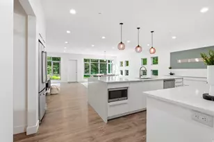 498 E 300 S, Logan, UT 84321 - Photo 8