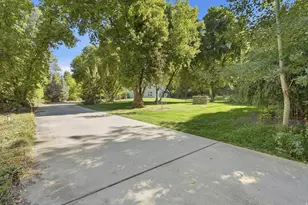 498 E 300 S, Logan, UT 84321 - Photo 42