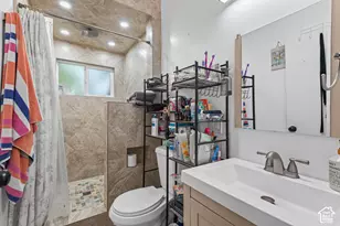 8808 S Oxford Cir, Sandy, UT 84070 - Photo 20