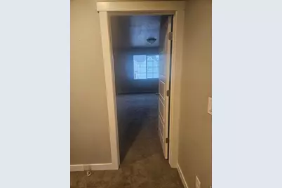 1044 W Osprey Dr, Stansbury Park, UT 84074 - Photo 8