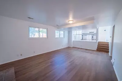 10273 S Countrywood Dr, Sandy, UT 84092 - Photo 14