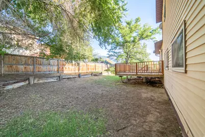 10273 S Countrywood Dr, Sandy, UT 84092 - Photo 24