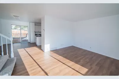 10273 S Countrywood Dr, Sandy, UT 84092 - Photo 10