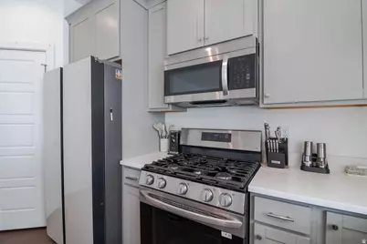 373 W Quartz Rd N, Tooele, UT 84074 - Photo 14