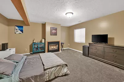 441 E 500 S, Clearfield, UT 84015 - Photo 18