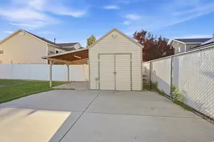 4012 W 4700 S, Roy, UT 84067 - Photo 30