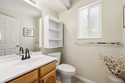 934 W Meadowlark Ln N, West Bountiful, UT 84087 - Photo 24