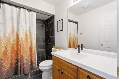 934 W Meadowlark Ln N, West Bountiful, UT 84087 - Photo 16