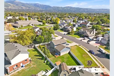 934 W Meadowlark Ln N, West Bountiful, UT 84087 - Photo 38