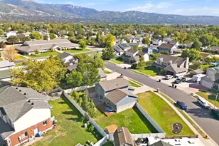 934 W Meadowlark Ln N, West Bountiful, UT 84087 - Photo 38