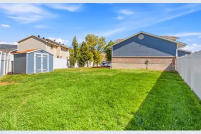 934 W Meadowlark Ln N, West Bountiful, UT 84087 - Photo 30