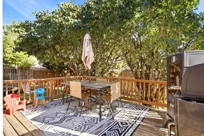 425 W 300 N, Clearfield, UT 84015 - Photo 18