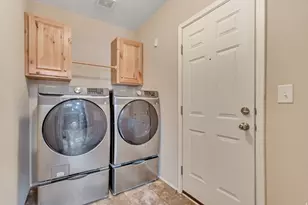 783 W Monte Hermosa St, Taylorsville, UT 84123 - Photo 8