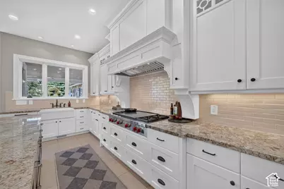 1931 E 5685 S, Holladay, UT 84121 - Photo 24